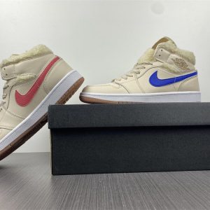Air Jordan 1 Mid Utility "Fleece Pearl White" (GS) - Image 9