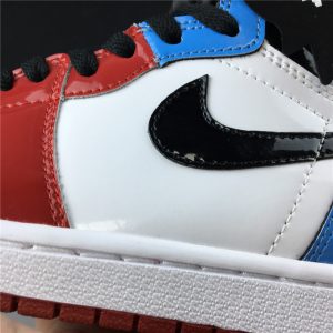Air Jordan 1 Retro High "Fearless UNC Chicago" - Image 5