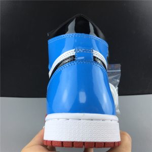 Air Jordan 1 Retro High "Fearless UNC Chicago" - Image 7