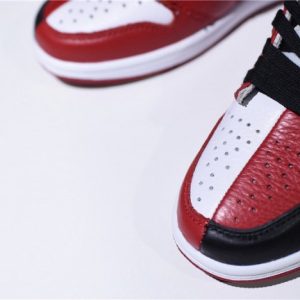 Air Jordan 1 Retro High "Homage To Home Chicago" - Image 15