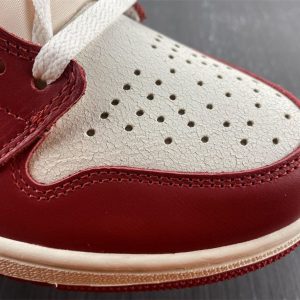 Air Jordan 1 Retro High OG "Chicago Lost and Found" - Image 6