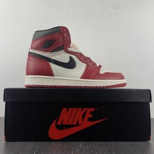 Air Jordan 1 Retro High OG "Chicago Lost and Found" - Image 12