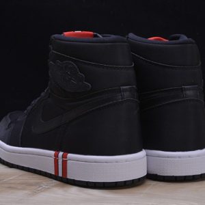 Air Jordan 1 Retro High "Paris Saint Germain" - Image 18