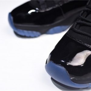 Air Jordan 11 Retro "Cap and Gown" - Image 3