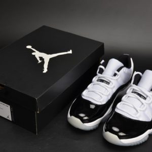 Air Jordan 11 Retro Low "Concord" - Image 8