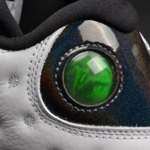 Air Jordan 13 Retro "Barons Hologram" - Image 3