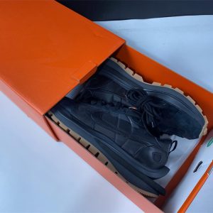 Nike Vaporwaffle "Sacai Black Gum" - Image 8